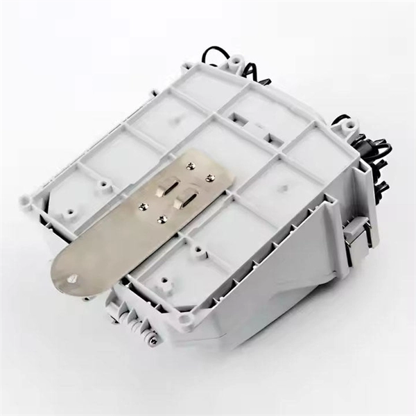 Cable tray support arm manufacturing standards