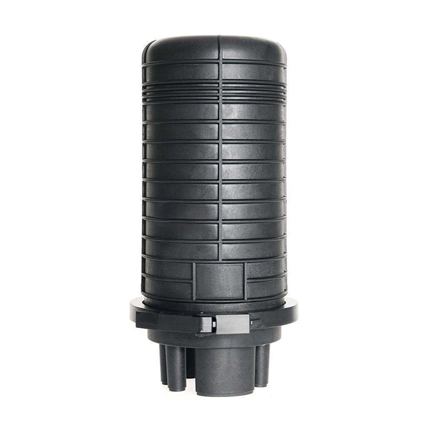 Portable power distribution box with