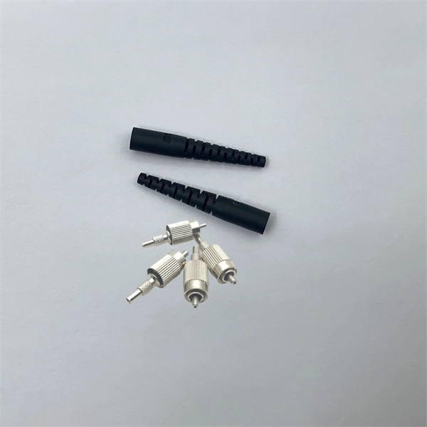 What does the TP5480 optical module do