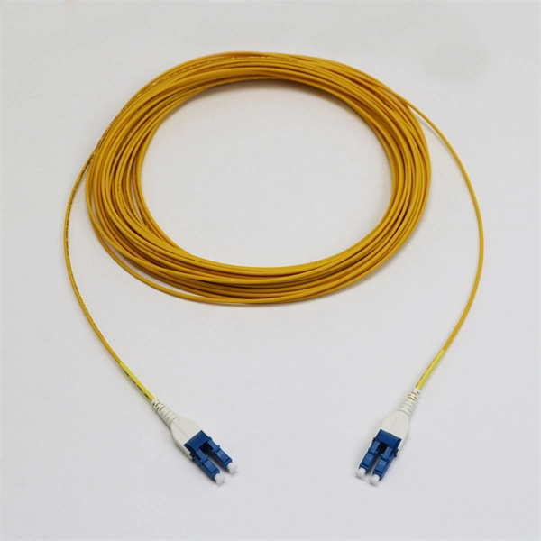 Where should the fiber optic cable be inserted into the cold splice 
