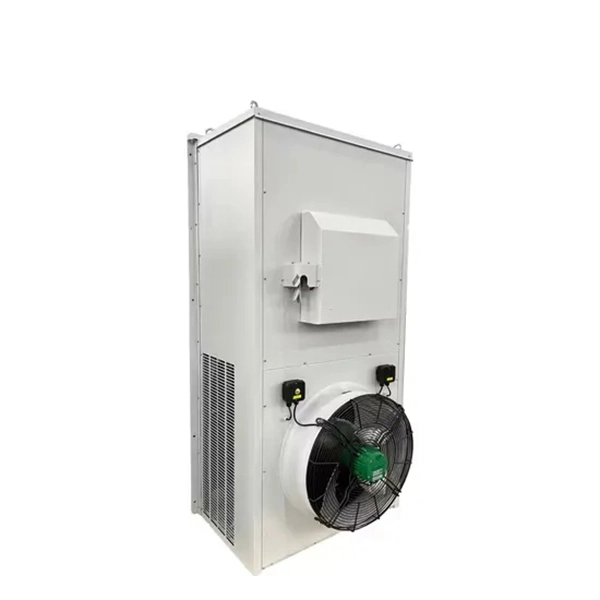Fiber optic splice box with 4 ports and 4 cores