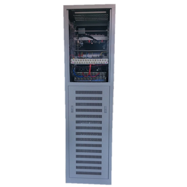 Only the distribution box has network access