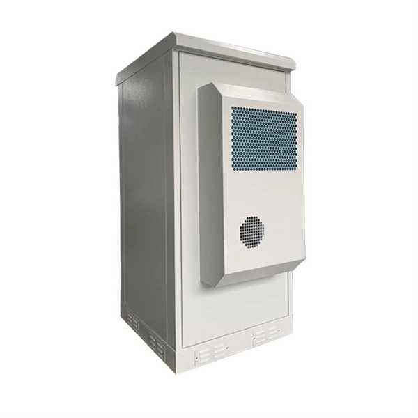 Sockets installed on the side of the distribution box